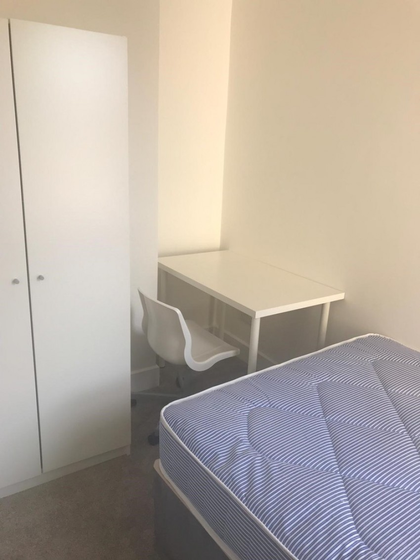 Images for *NO STUDENT FEES 2019* Orchard Road, Southsea